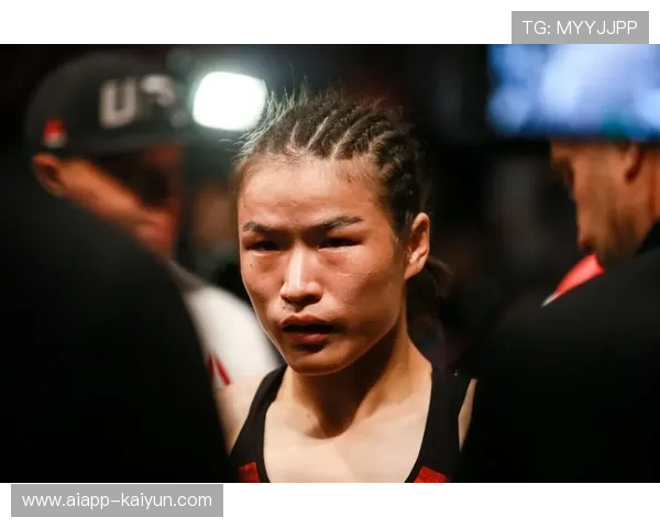 张伟丽卫冕草量级回顾,技术进化至无懈可击 张伟丽卫冕草量级回顾,技术进化至无懈可击