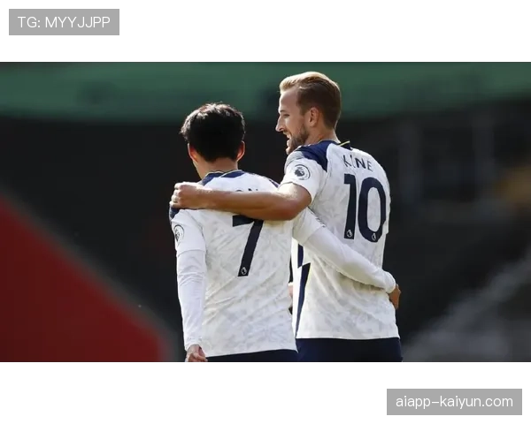 “争冠天王山之战前瞻:利物浦客战热刺,防线面临孙兴慜冲击”